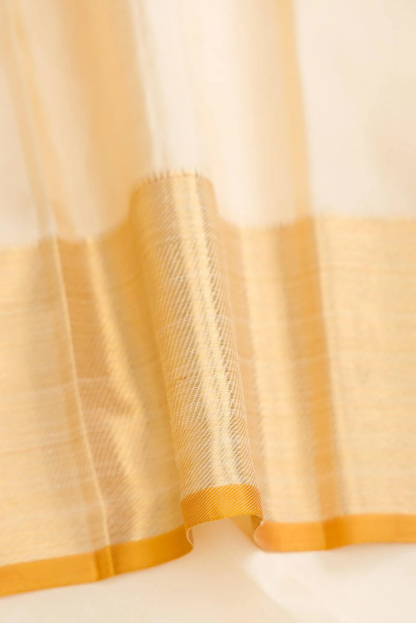 Pure Silk Pure Zari Sandal, Peach, Blue and Pista Green Dual Tone Kanjivaram Saree - Image 6