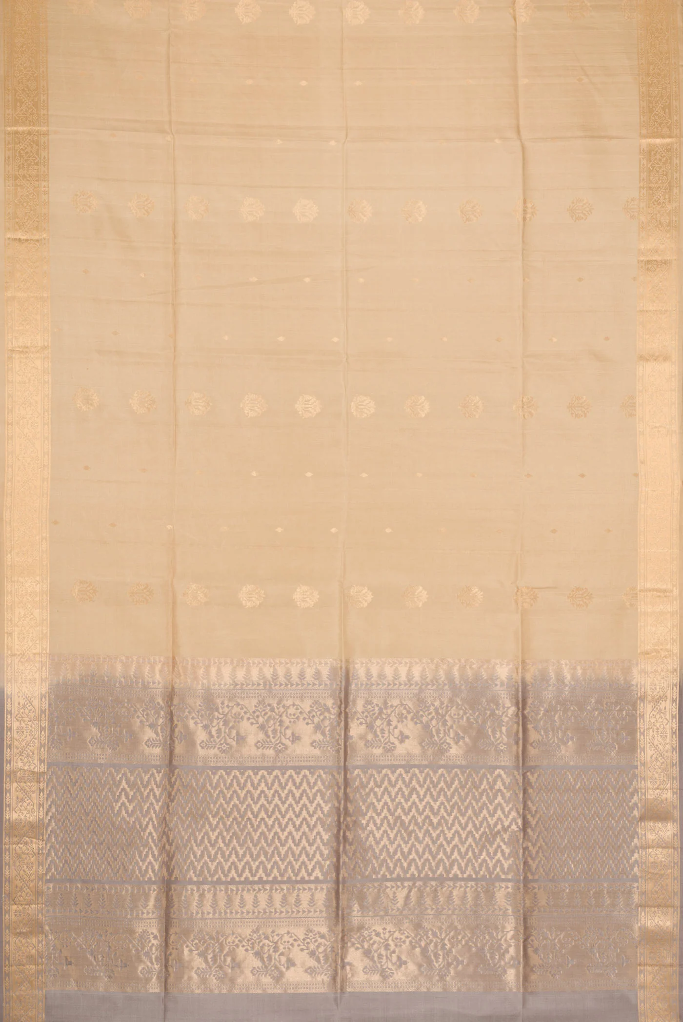 Sandal Dual Tone Soft Silk Saree - Image 6