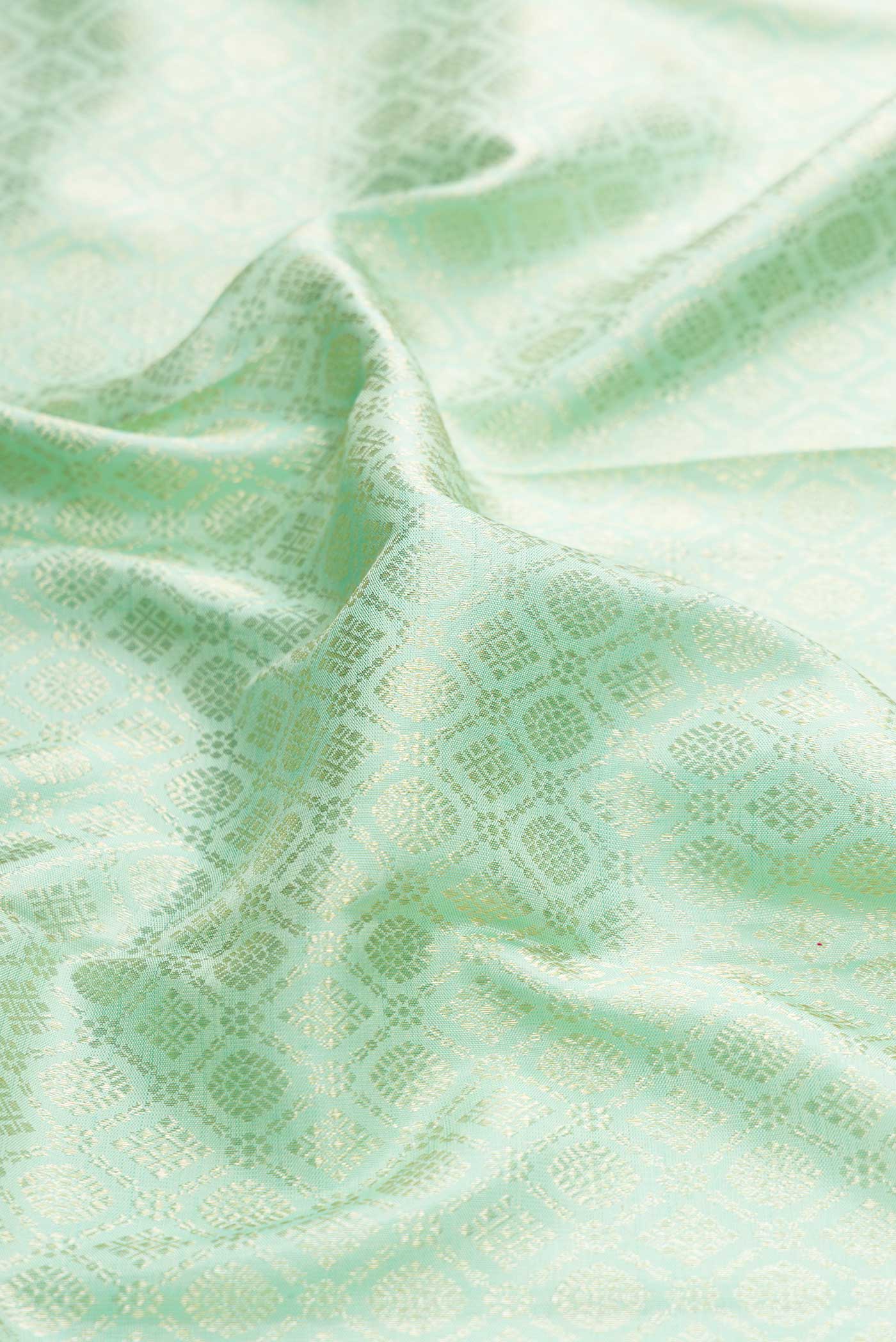 Sea Green Dual Tone Kanchipuram Silk Saree - Image 2