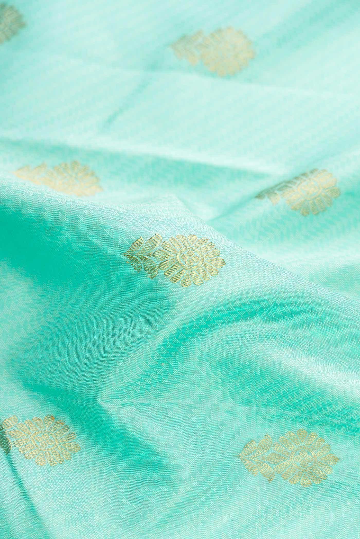 Pure Silk Pure Zari Sea Green Dual Tone Kanjivaram Saree - Image 3