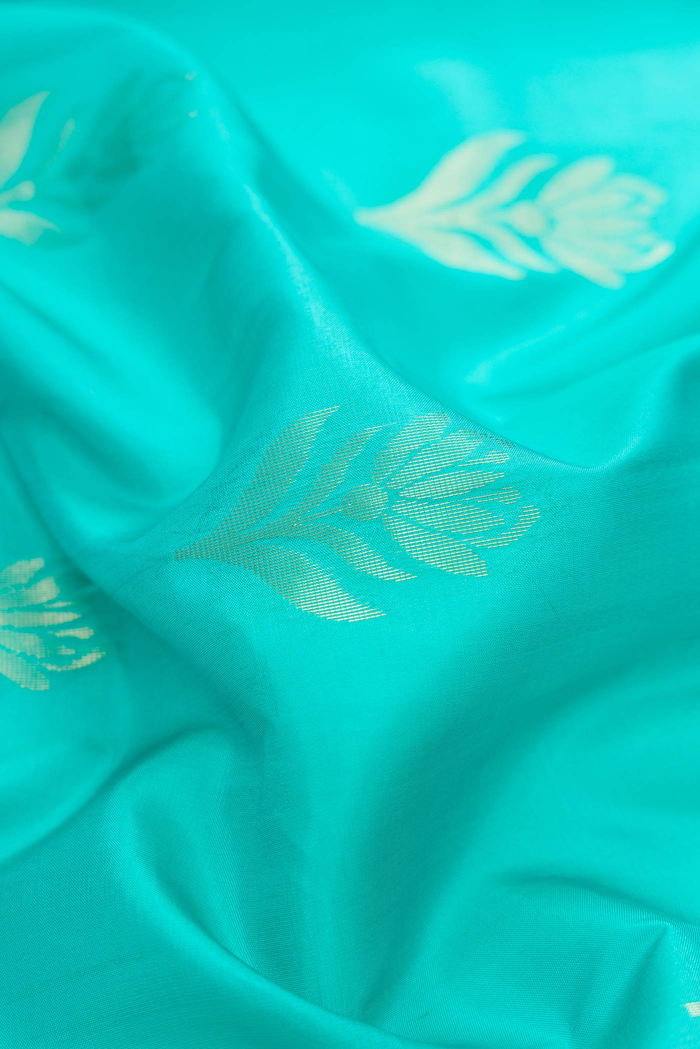 Turquoise Soft Silk Saree - Image 2