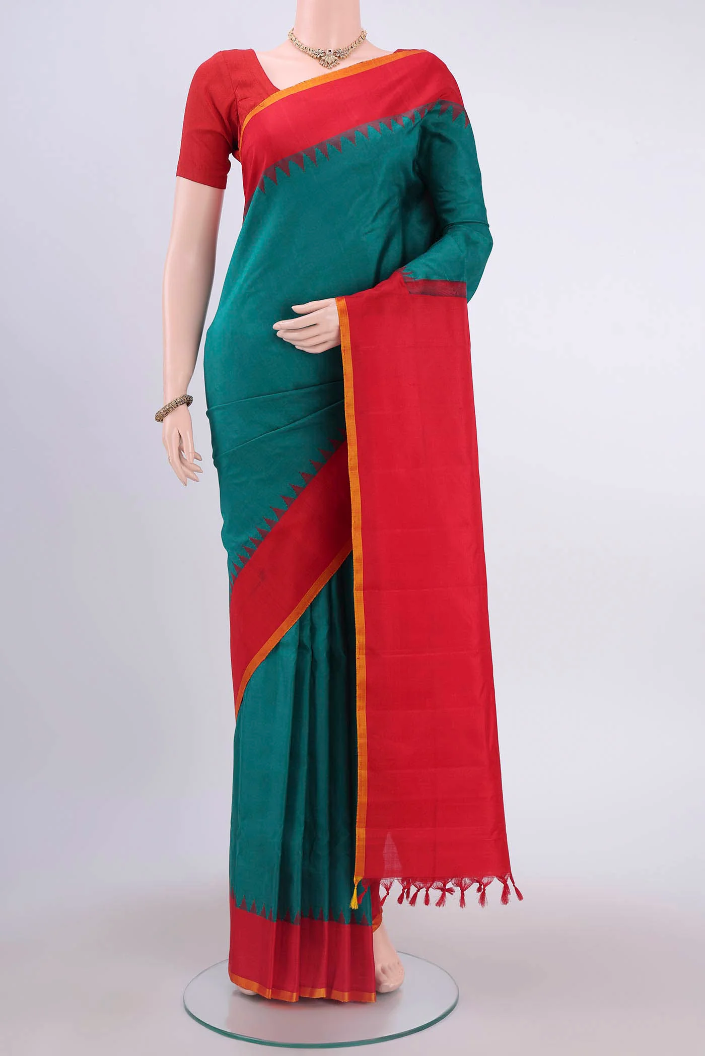 Sea Green Gadwal Silk Saree