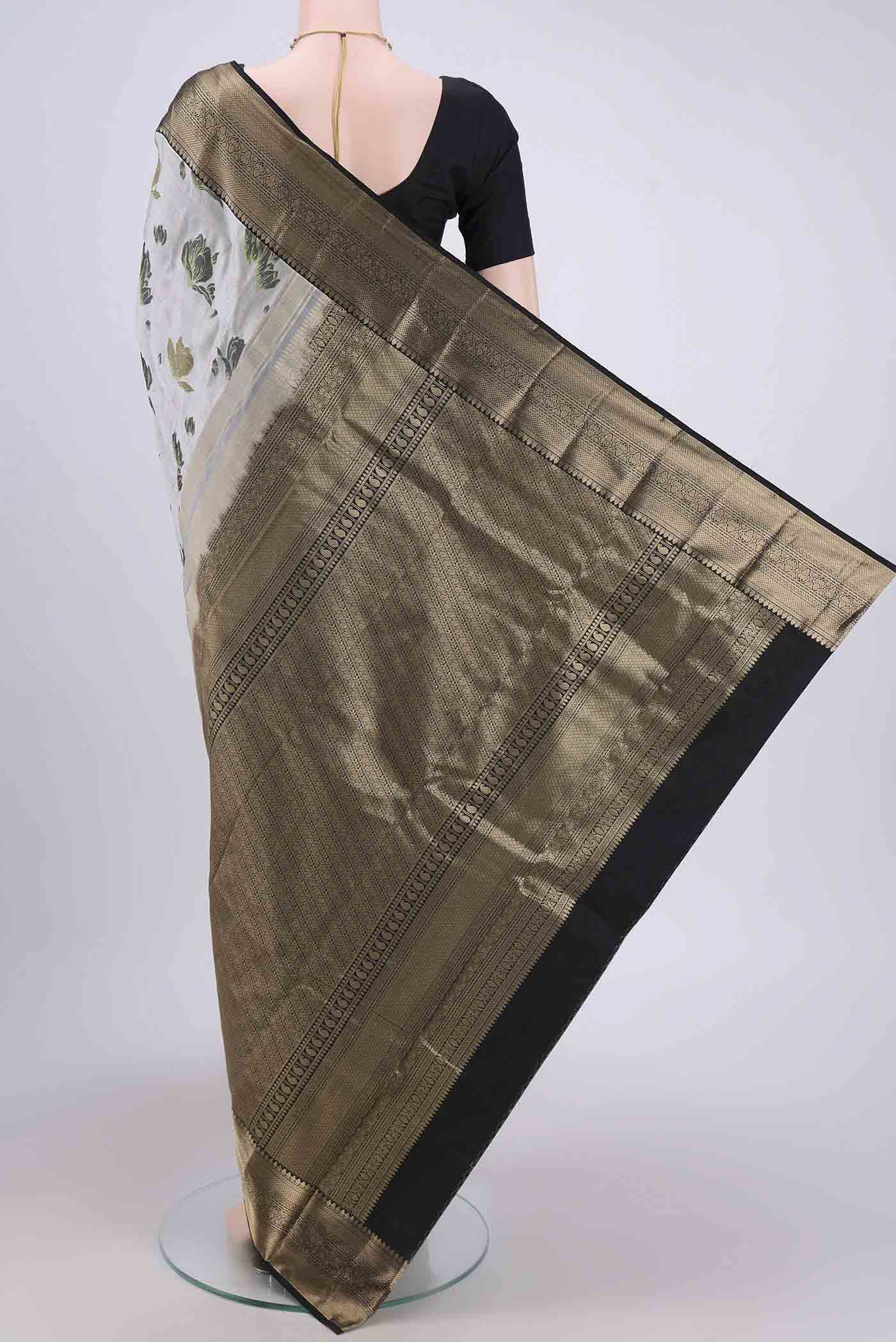 Grey Bangalore Silk Saree - Image 3
