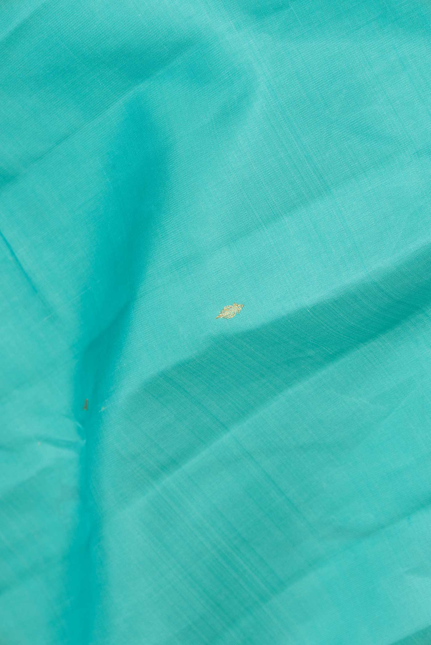 Sky Blue Dual Tone Kanjivaram Silk Saree - Image 2