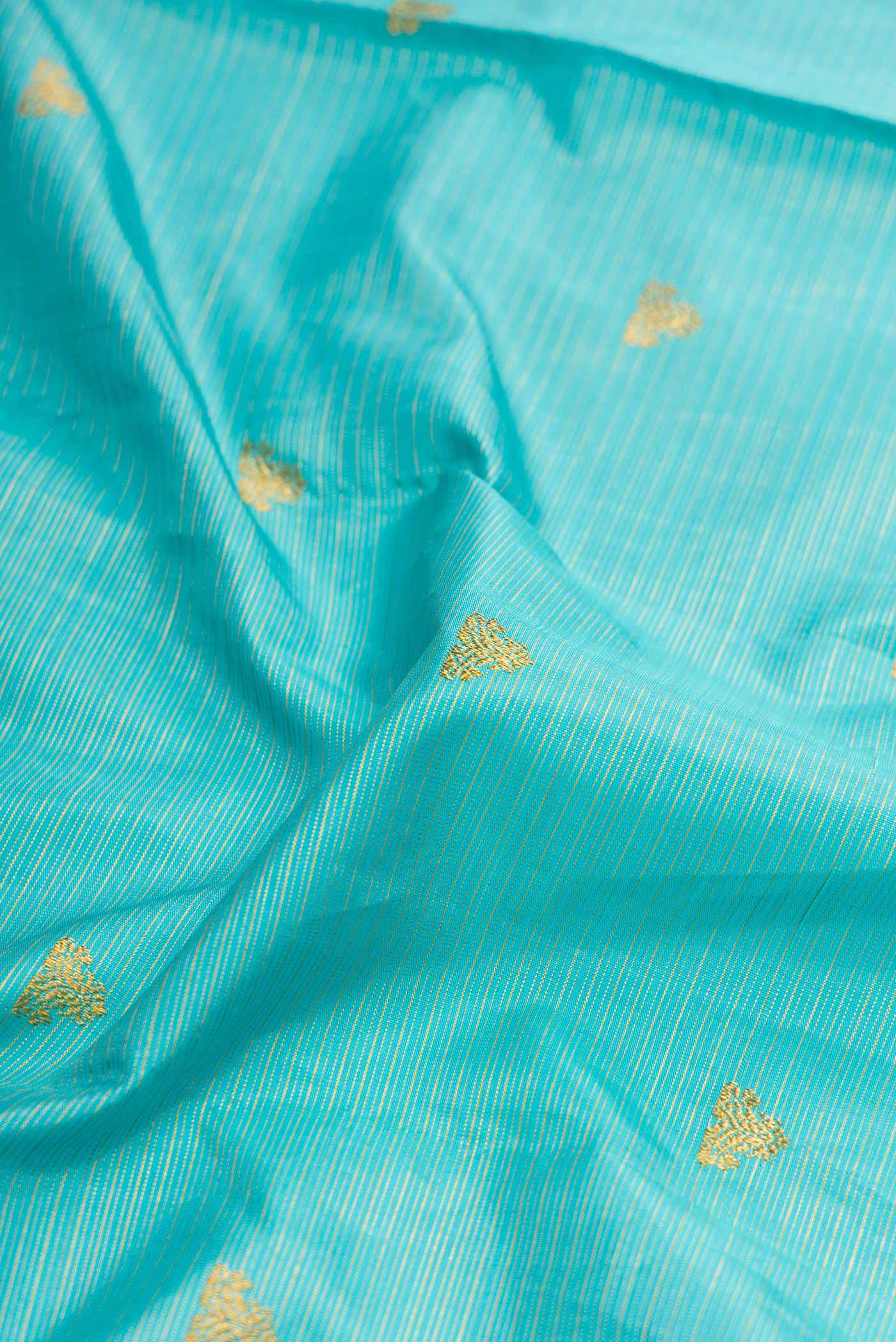 Sky Blue Dual Tone Kanjivaram Silk Saree - Image 2
