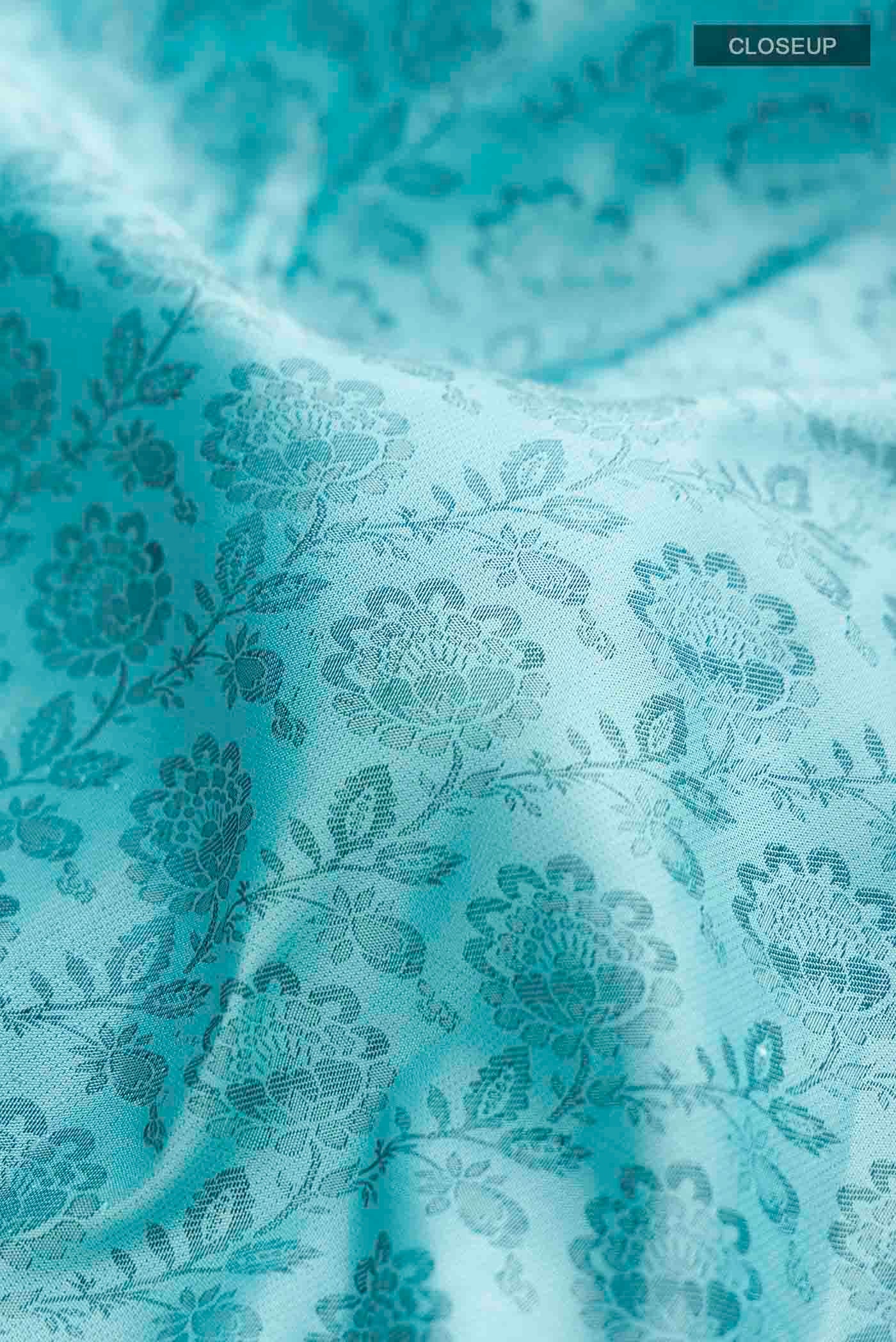 Pure Silk Pure Zari Light Blue Kanchipuram Saree - Image 2