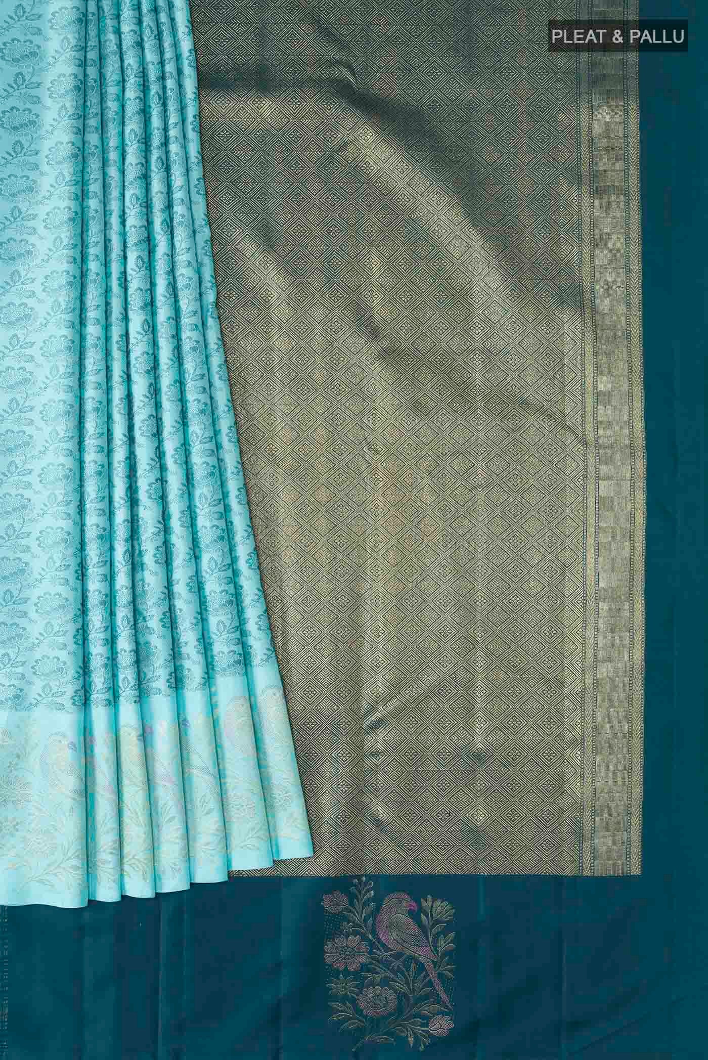 Pure Silk Pure Zari Light Blue Kanchipuram Saree - Image 4