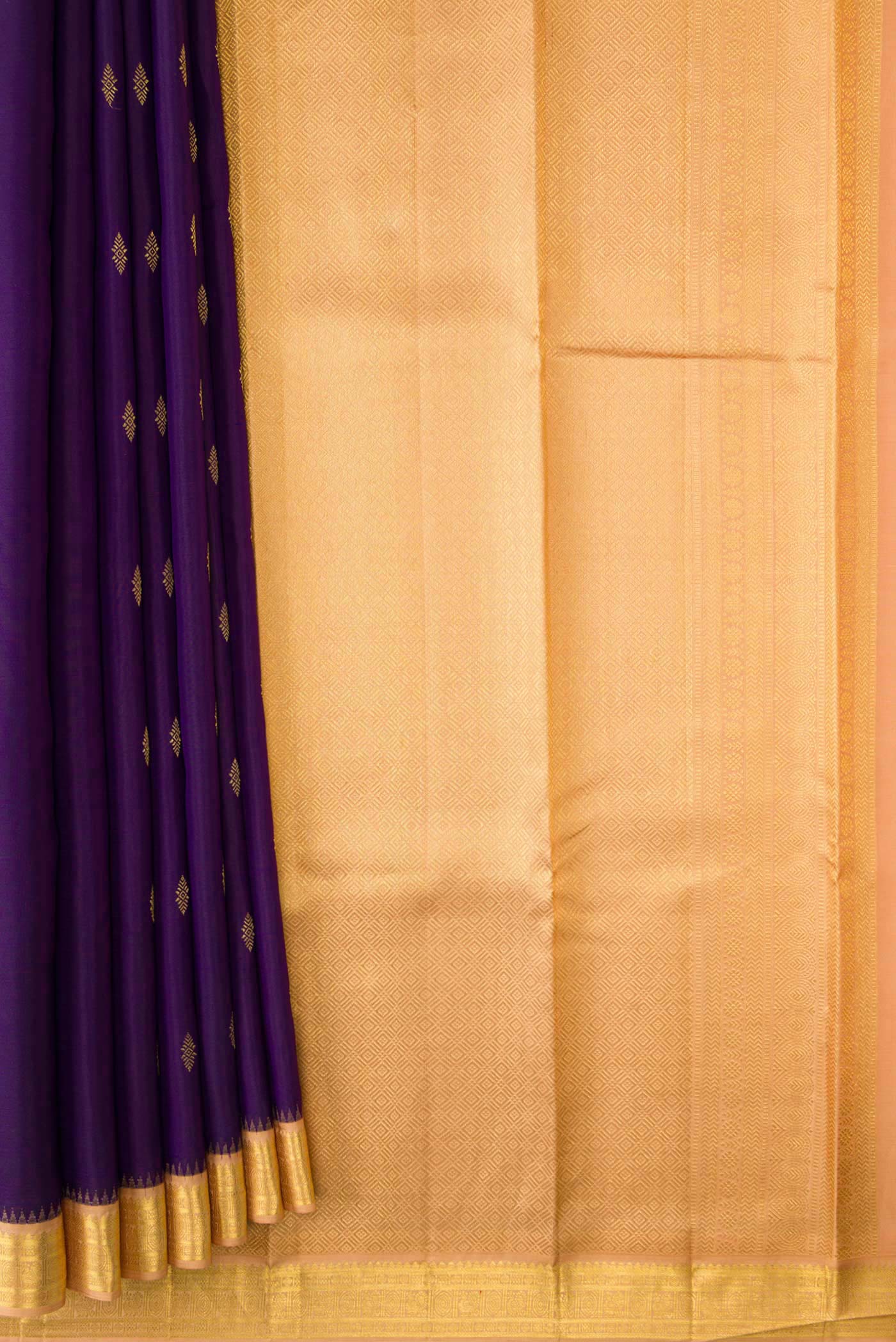 Violet Dual Tone Kanjivaram Silk Saree - Image 4
