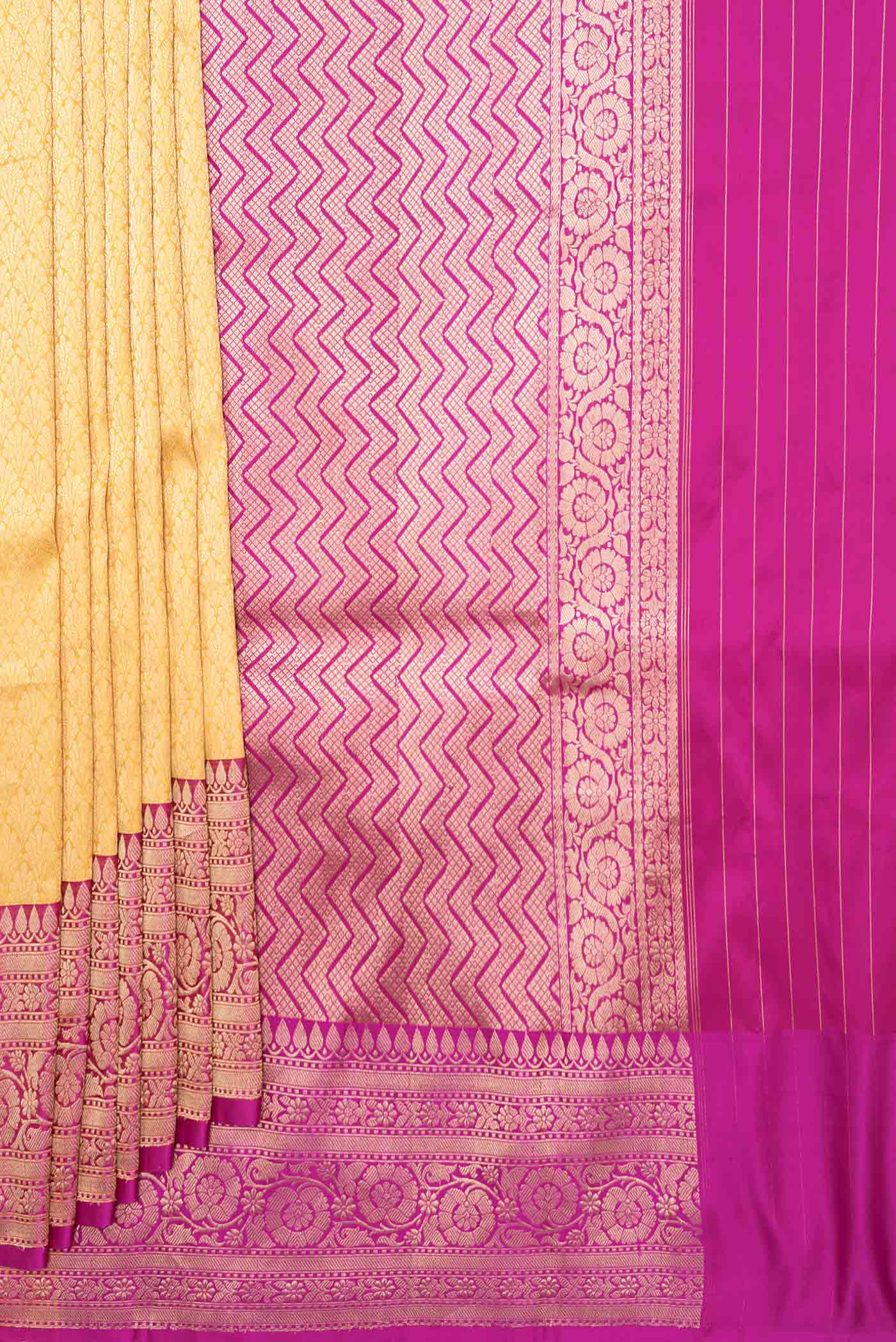 Yellow Dual Tone Banarasi Silk Saree - Image 4