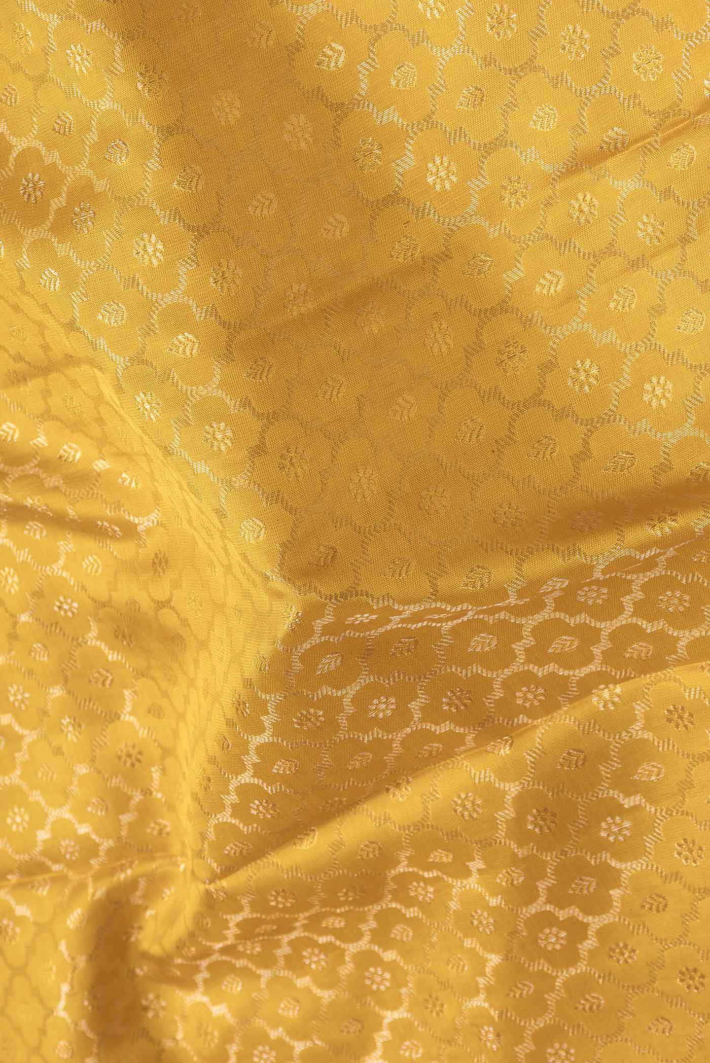 Yellow Dual Tone Kanchipuram Silk Saree - Image 2