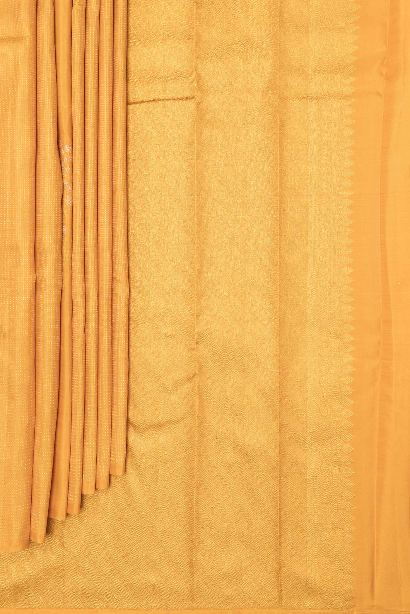 Yellow Dual Tone Kanjivaram Silk Saree - Image 4