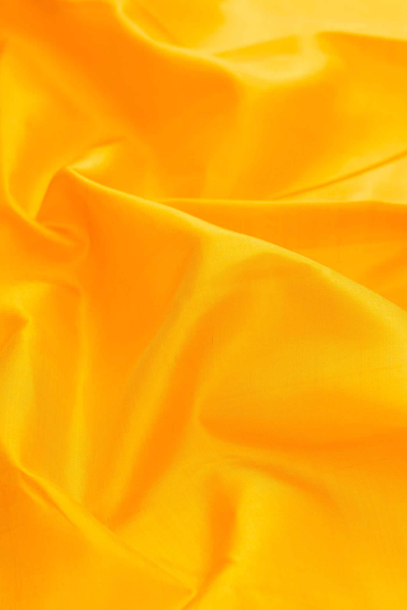 Yellow Dual Tone Kanjivaram Silk Saree - Image 2