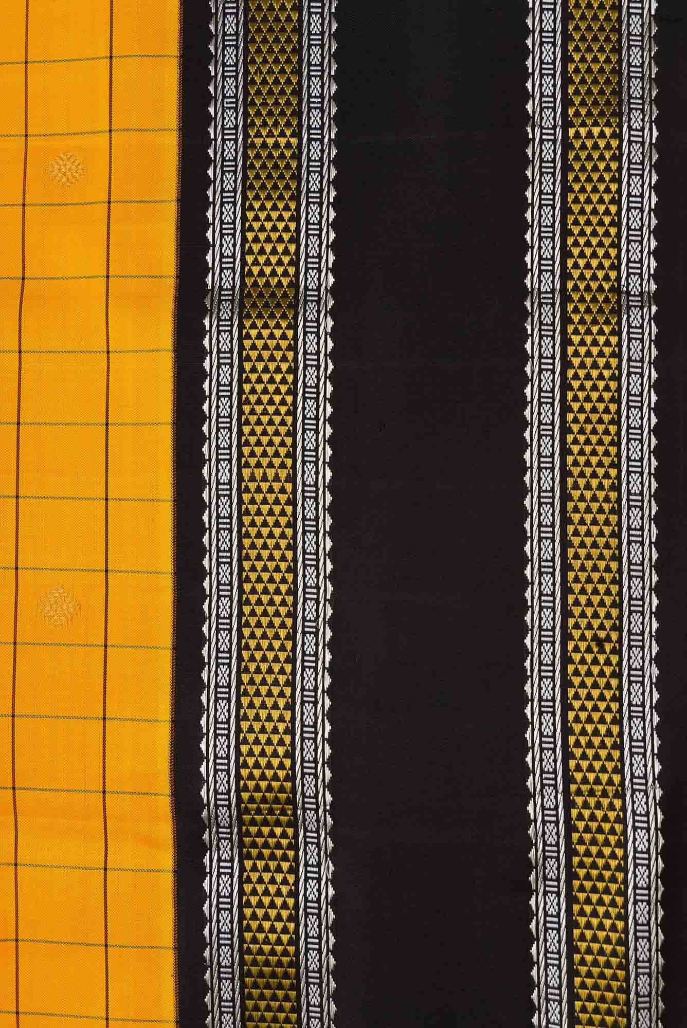 Pure Silk Pure Zari Yellow Dual Tone Kanjivaram Saree - Image 5