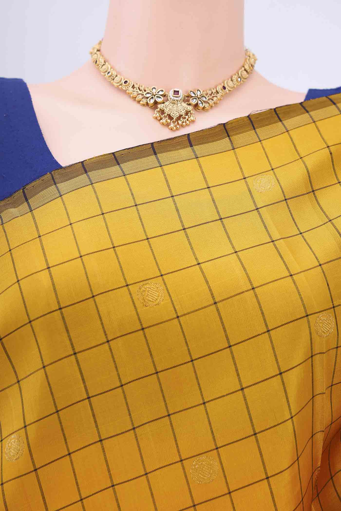 Pure Silk Pure Zari Yellow Kanchipuram Saree - Image 2